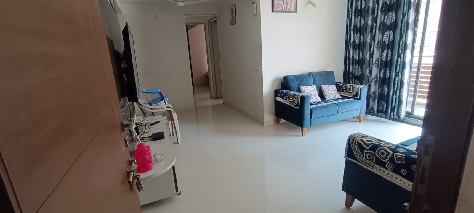 2 BHK Residential Flat / Appartment for Sell in Vaishnodevi Ahmedabad