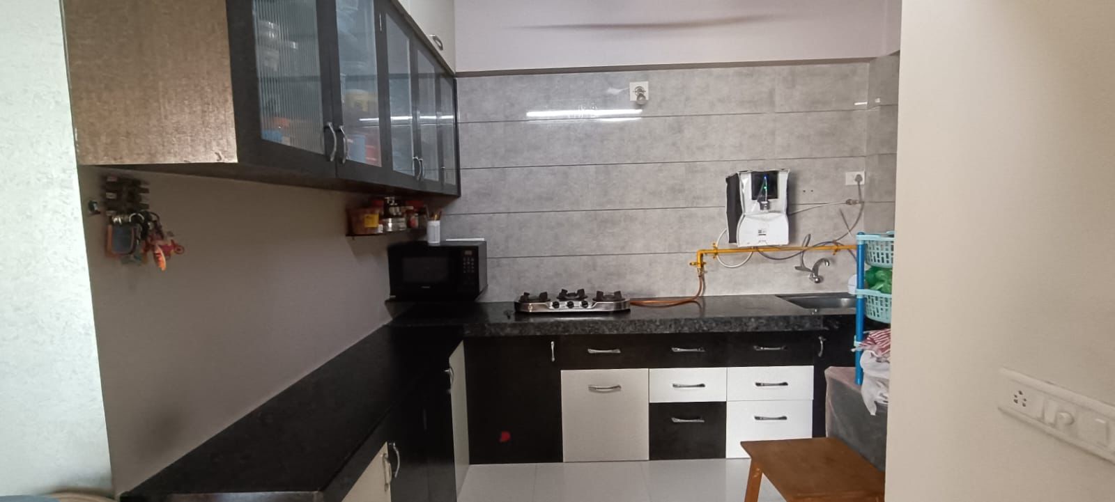 2 BHK Residential Flat / Appartment for Sell in Vaishnodevi Ahmedabad - Media 13